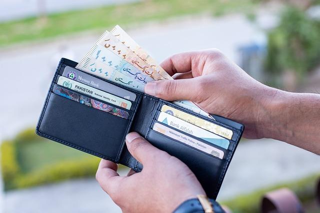 How to build a risk-tolerant investment portfolio for financial security