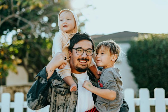 How to Save for Big Family Expenses Like Vacations and Holidays