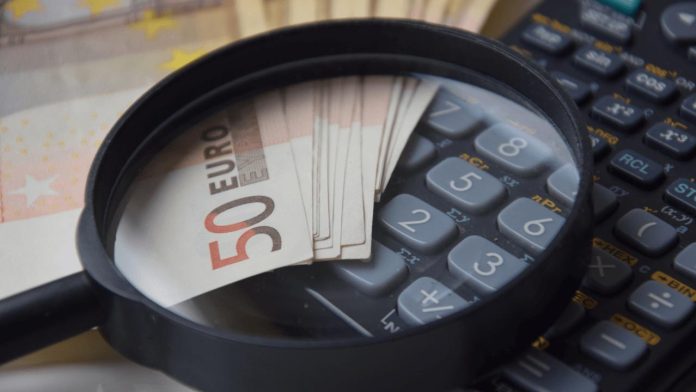 How to Calculate How Much You Need to Retire Comfortably