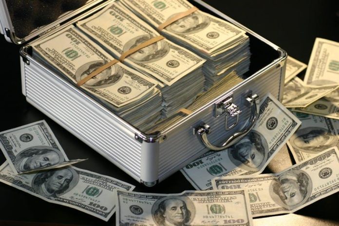The Best Ways to Use Cash Reserves in Your Investment Portfolio
