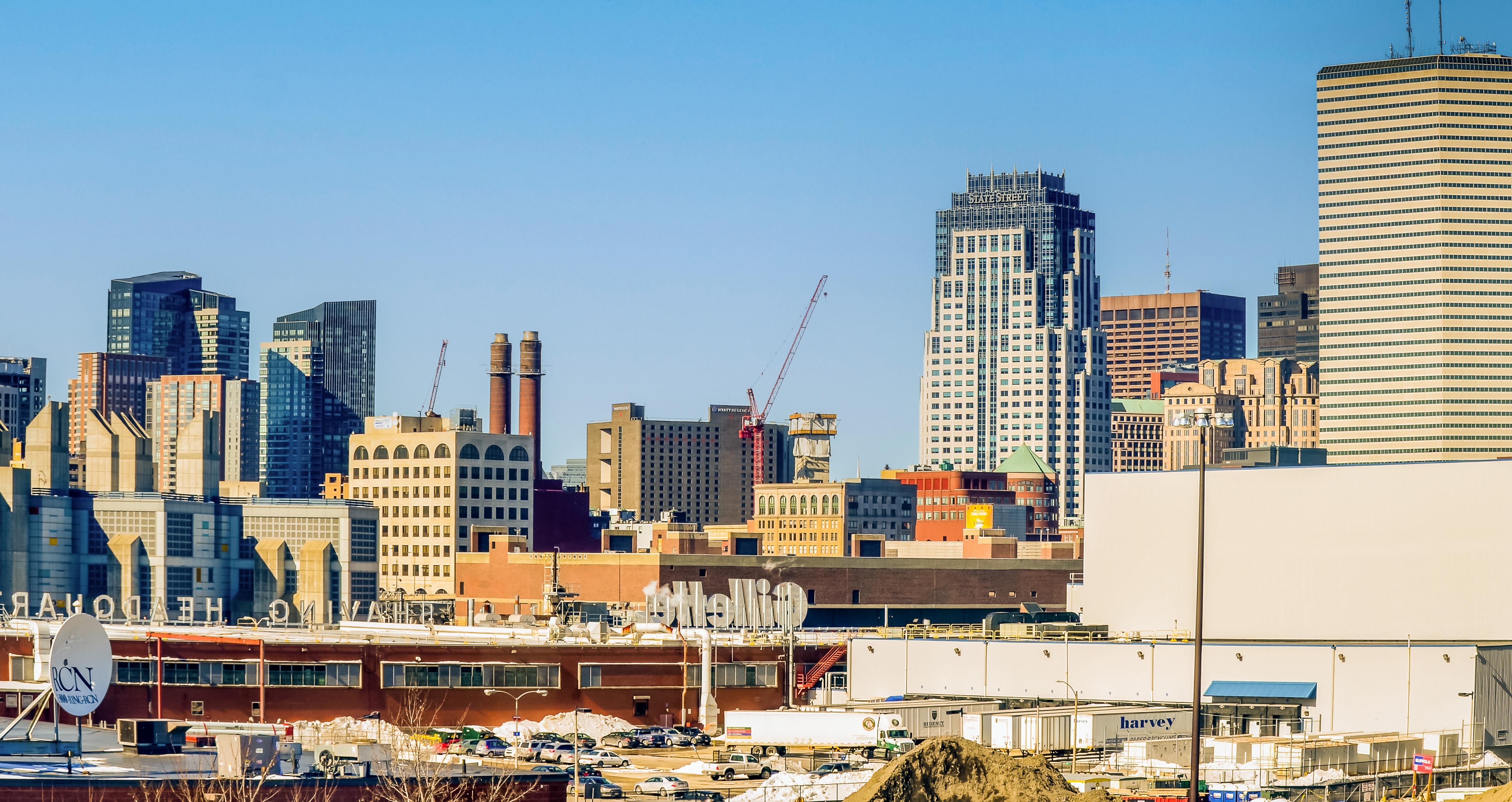 Leveraging Technological Advancements in Investment Tools