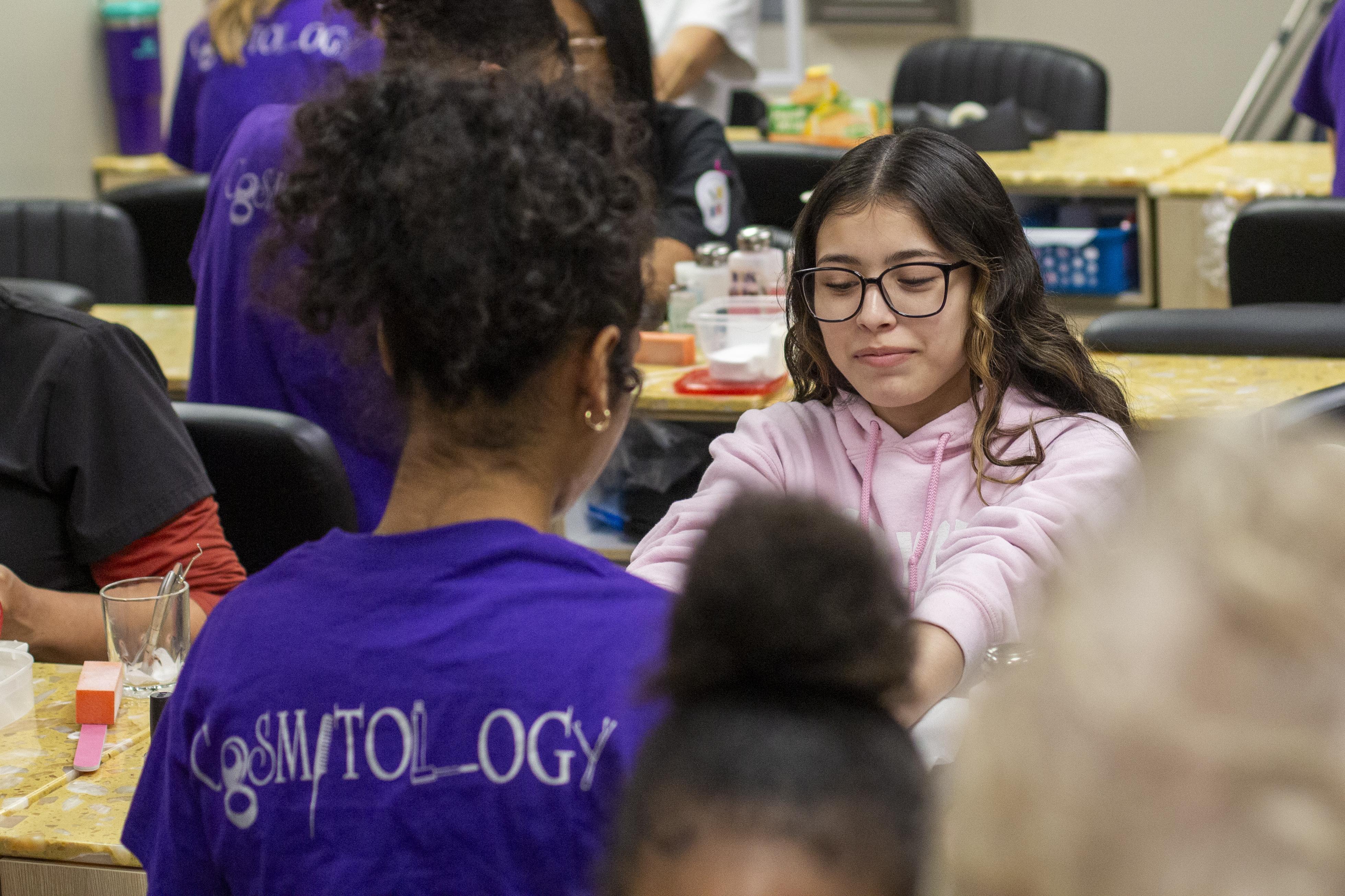 Harnessing Technology: Apps and Tools to Simplify Bill Management