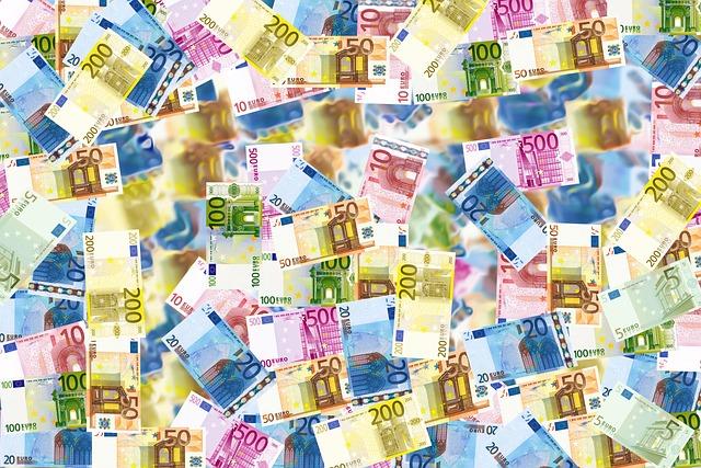 Safeguarding Wealth: Cash Reserves as a Defensive Shield